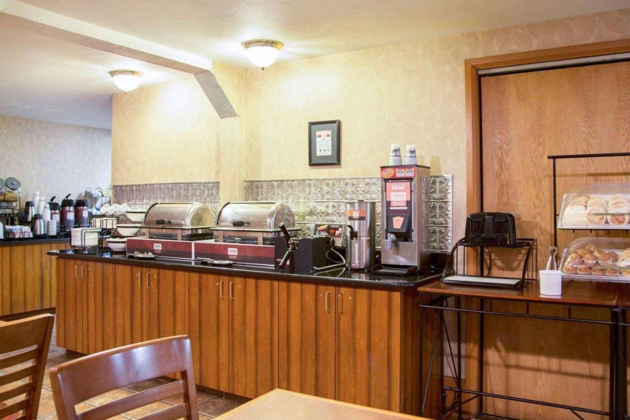 Wingate By Wyndham Anchorage Downtown - Ship Creek Hotel Екстериор снимка
