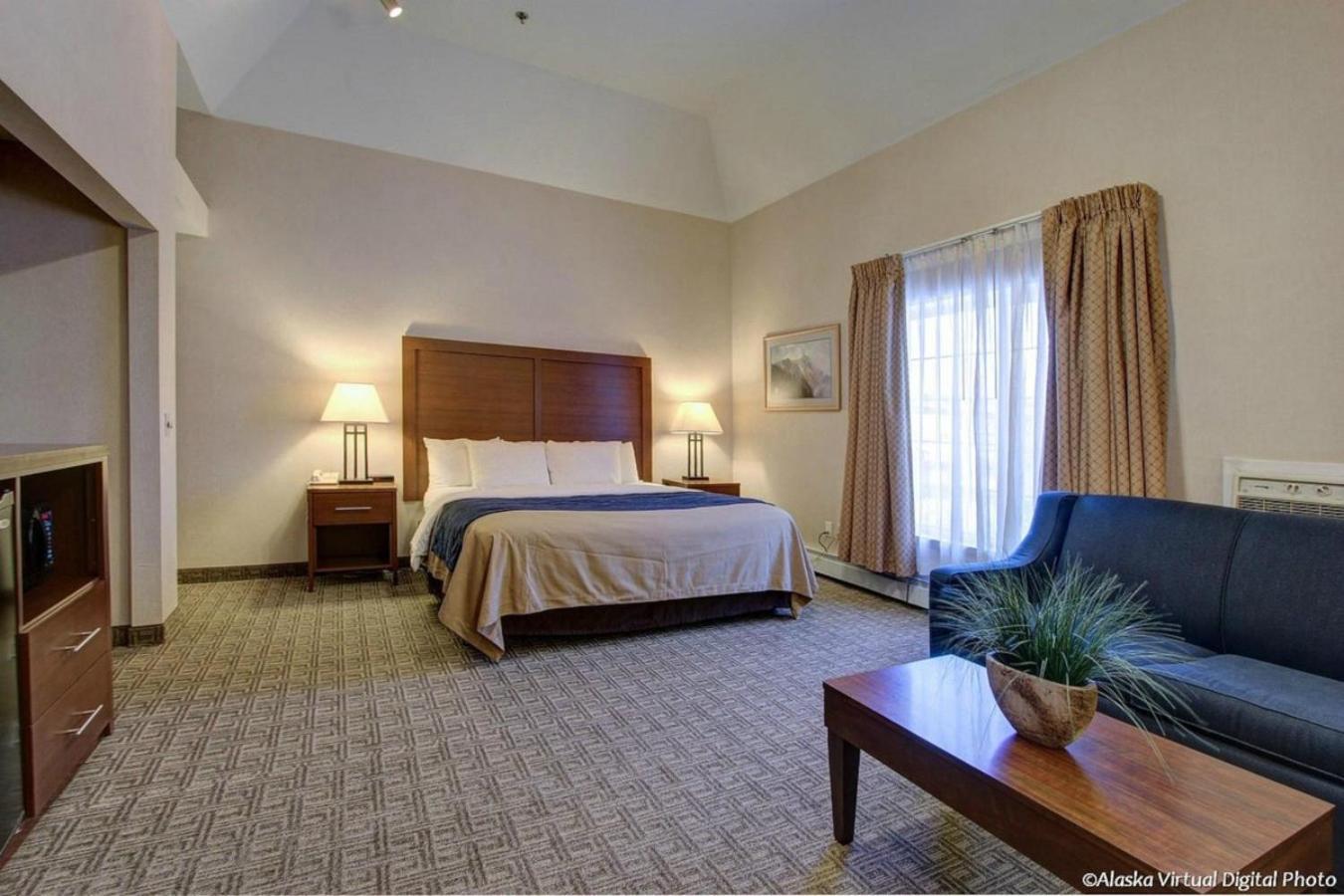 Wingate By Wyndham Anchorage Downtown - Ship Creek Hotel Екстериор снимка