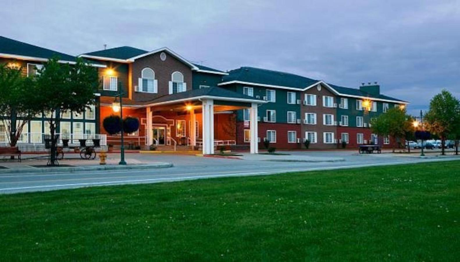 Wingate By Wyndham Anchorage Downtown - Ship Creek Hotel Екстериор снимка
