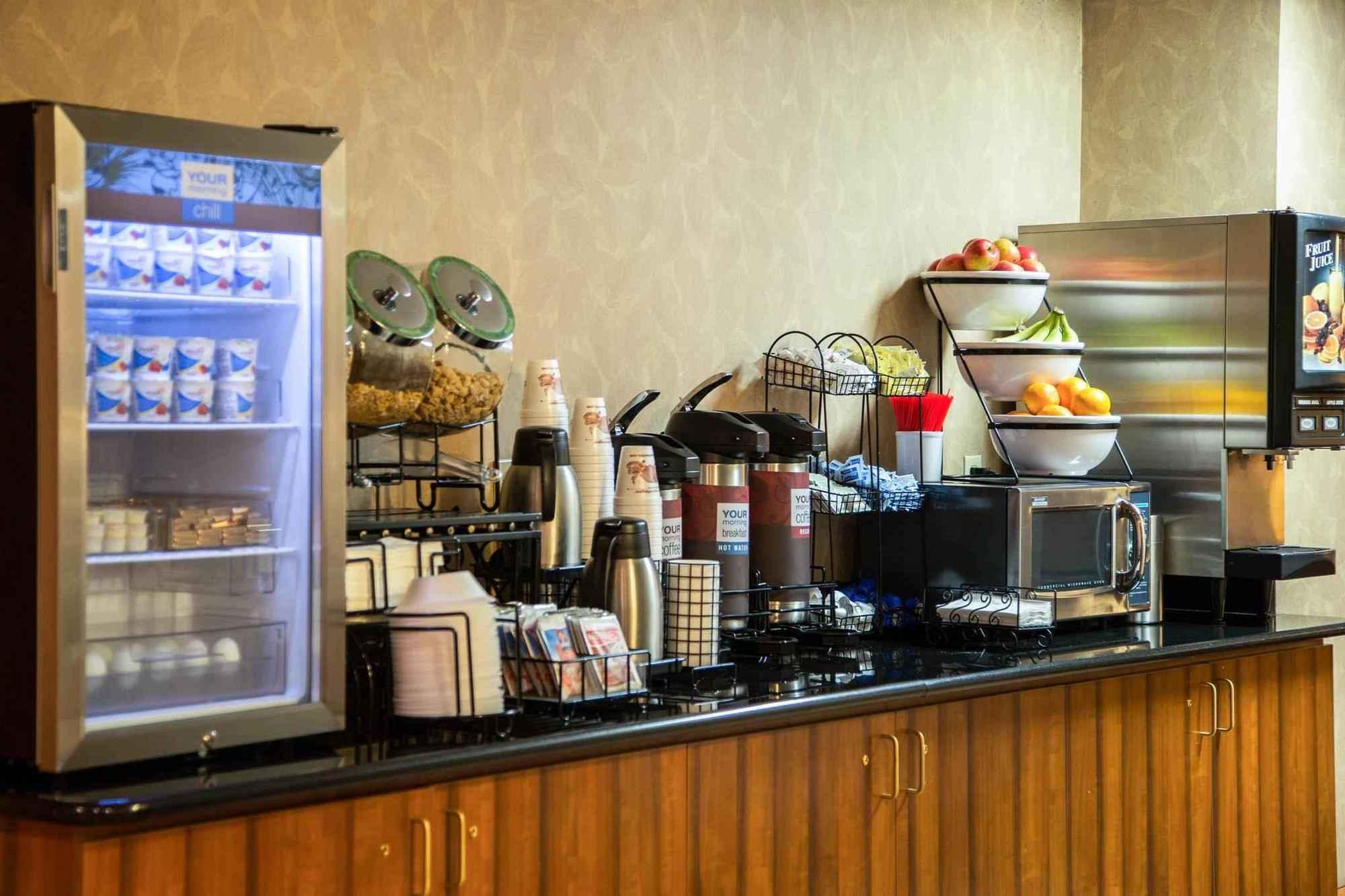 Wingate By Wyndham Anchorage Downtown - Ship Creek Hotel Екстериор снимка