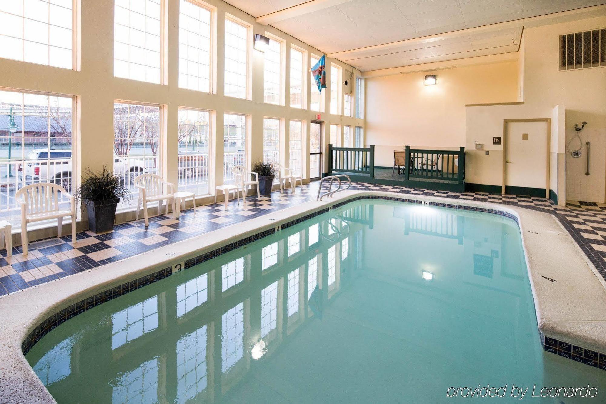 Wingate By Wyndham Anchorage Downtown - Ship Creek Hotel Екстериор снимка